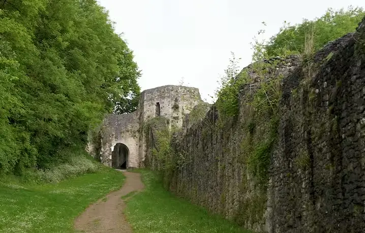 Provins' medieval ramparts