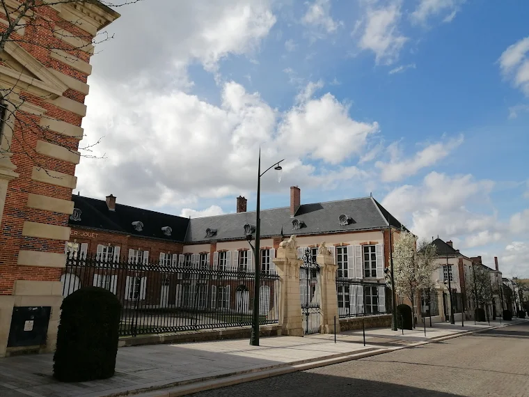 Avenue de Champagne Avenue de Champagne