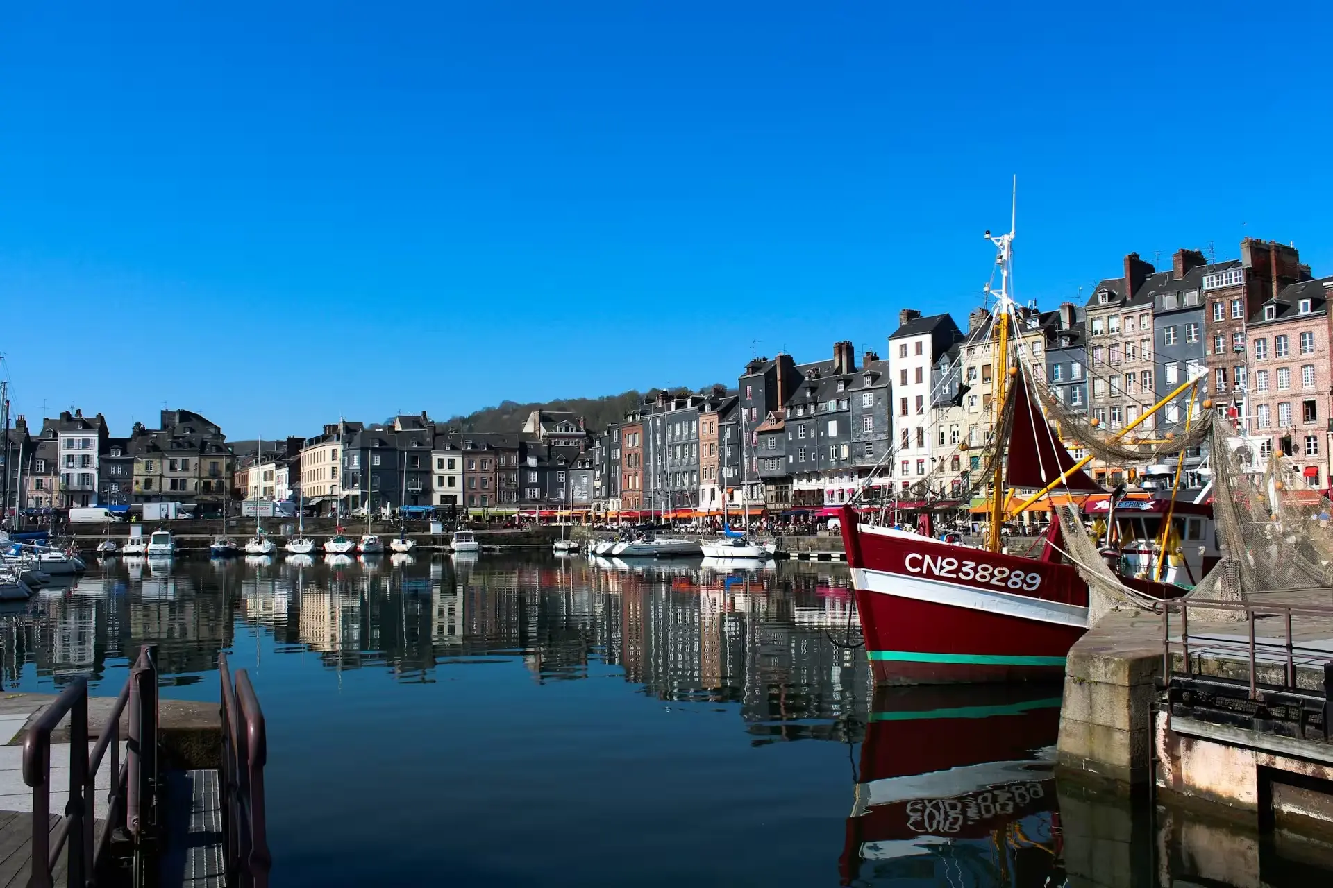 Honfleur Day Trip from Paris - Harbor, Old Town, Transport Tips